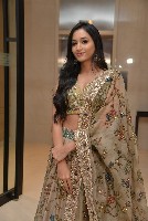 Srinidhi Shetty Gallery